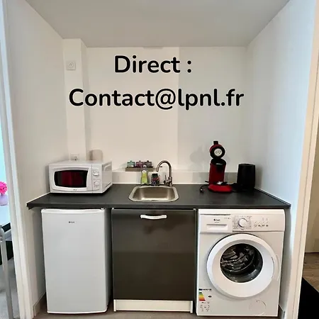 Le Ptit Chez Soi By Lpnl Confort Rdc, Lit Queen, Arrivee Autonome Rives (Isere)